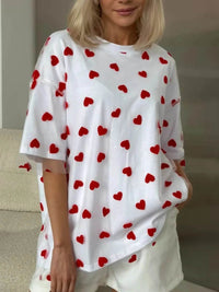 Trendy Heart Print Oversized T-Shirt in 100% Polyester – Stylish and Comfy Casual Wear - Store 42