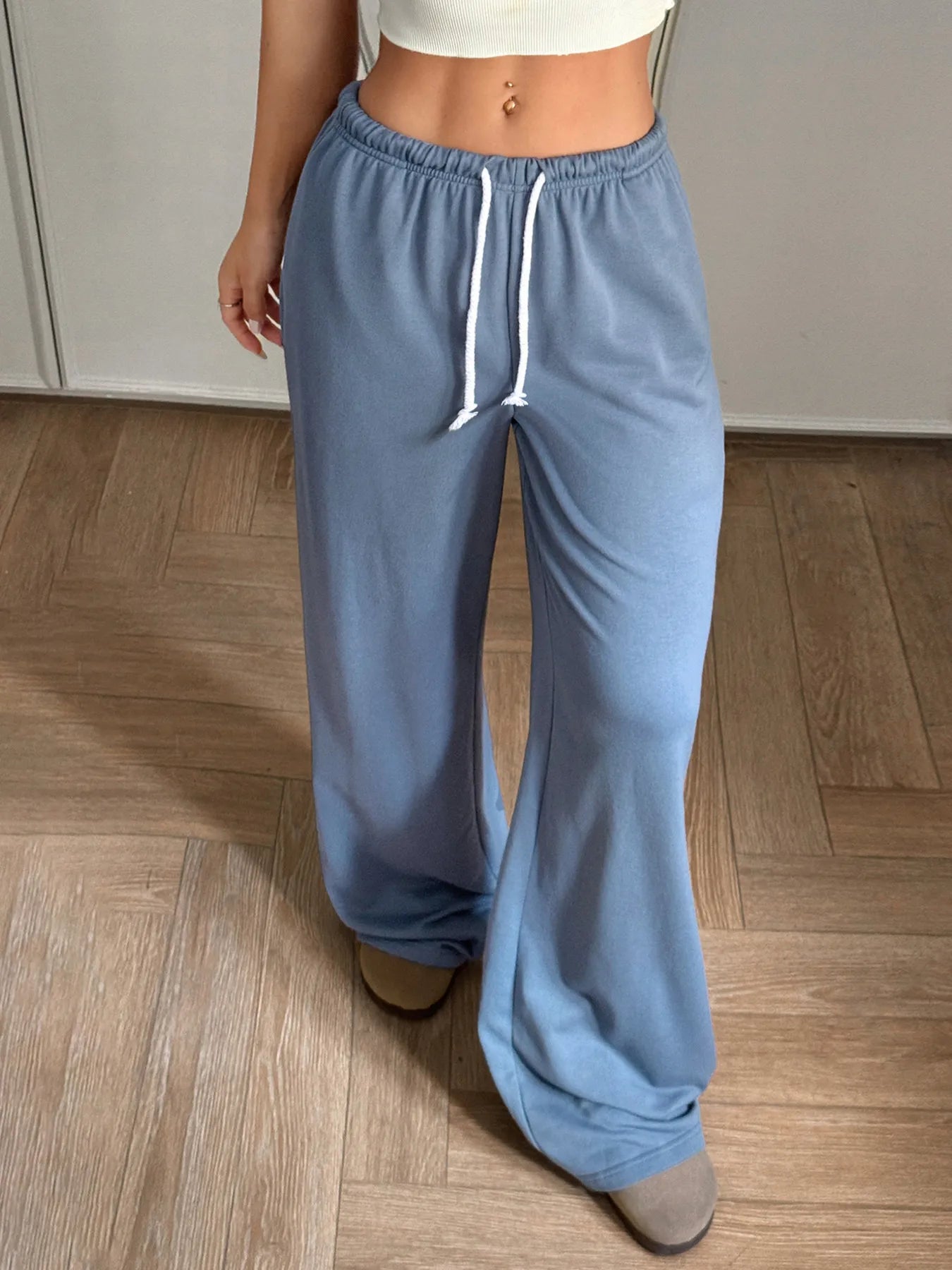 Trendy Drawstring Wide Leg Pants with Pockets - 80% Polyester, 20% Cotton, Comfortable Fit