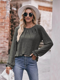 Slightly Stretchy Ruched Round Neck Long Sleeve T-Shirt - Casual Everyday Essential - Store 42