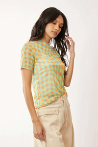 Davi & Dani Checker Board Printed Mesh Short Sleeve Top
