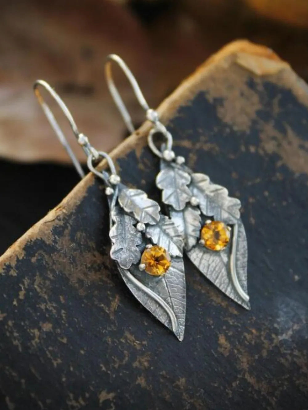 Elegant 1-Pair Alloy Rhinestone Leaf Shape Earrings - Unique Fashion Jewelry