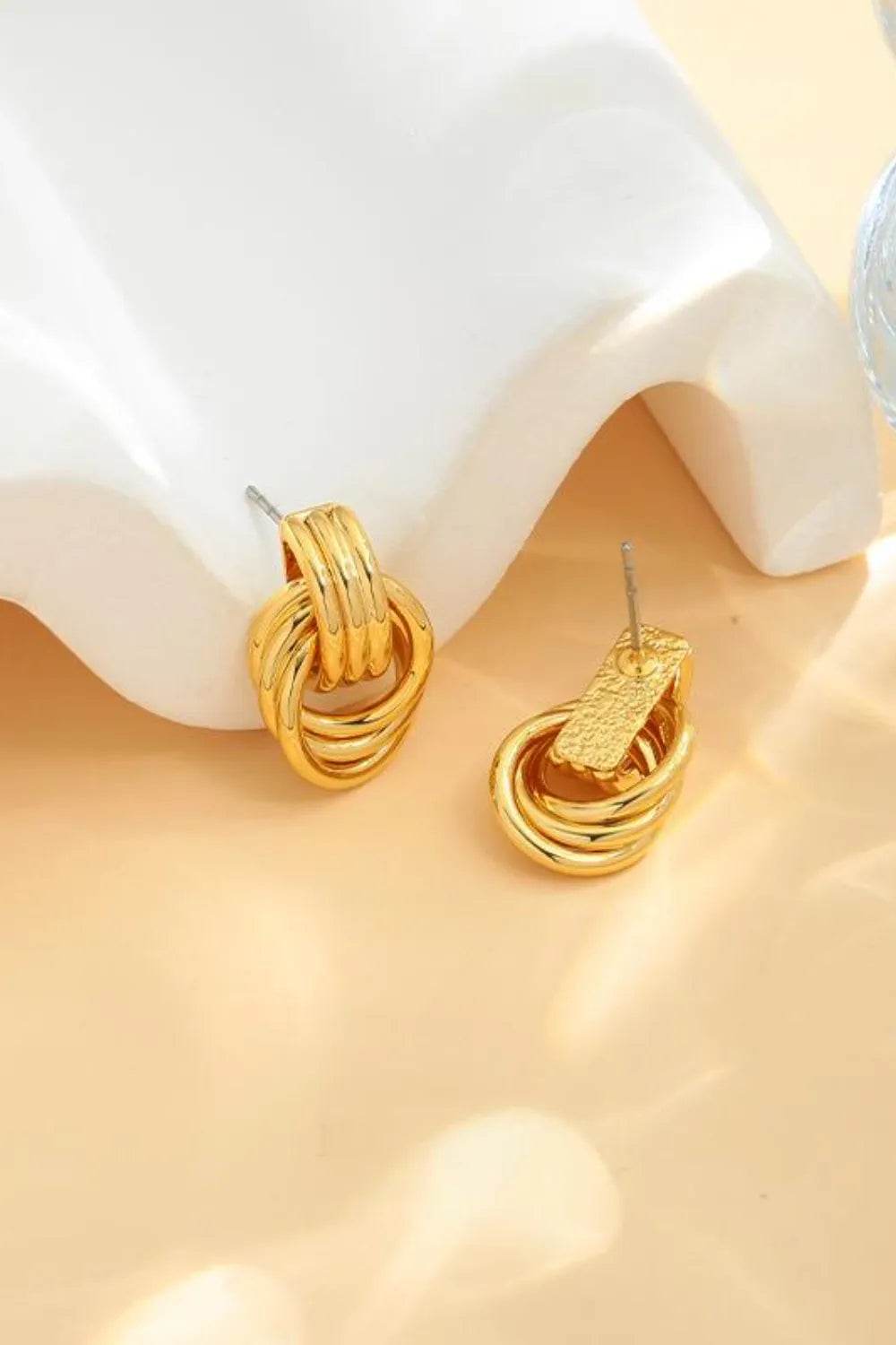 Elegant Gold-Plated Knotted Stud Earrings in 925 Sterling Silver with Copper Accent