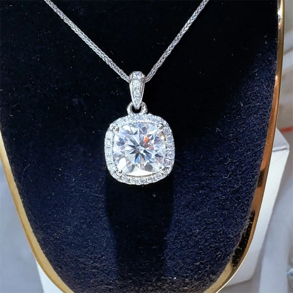 5 Carat Moissanite Necklace in 925 Sterling Silver with Certification and Warranty