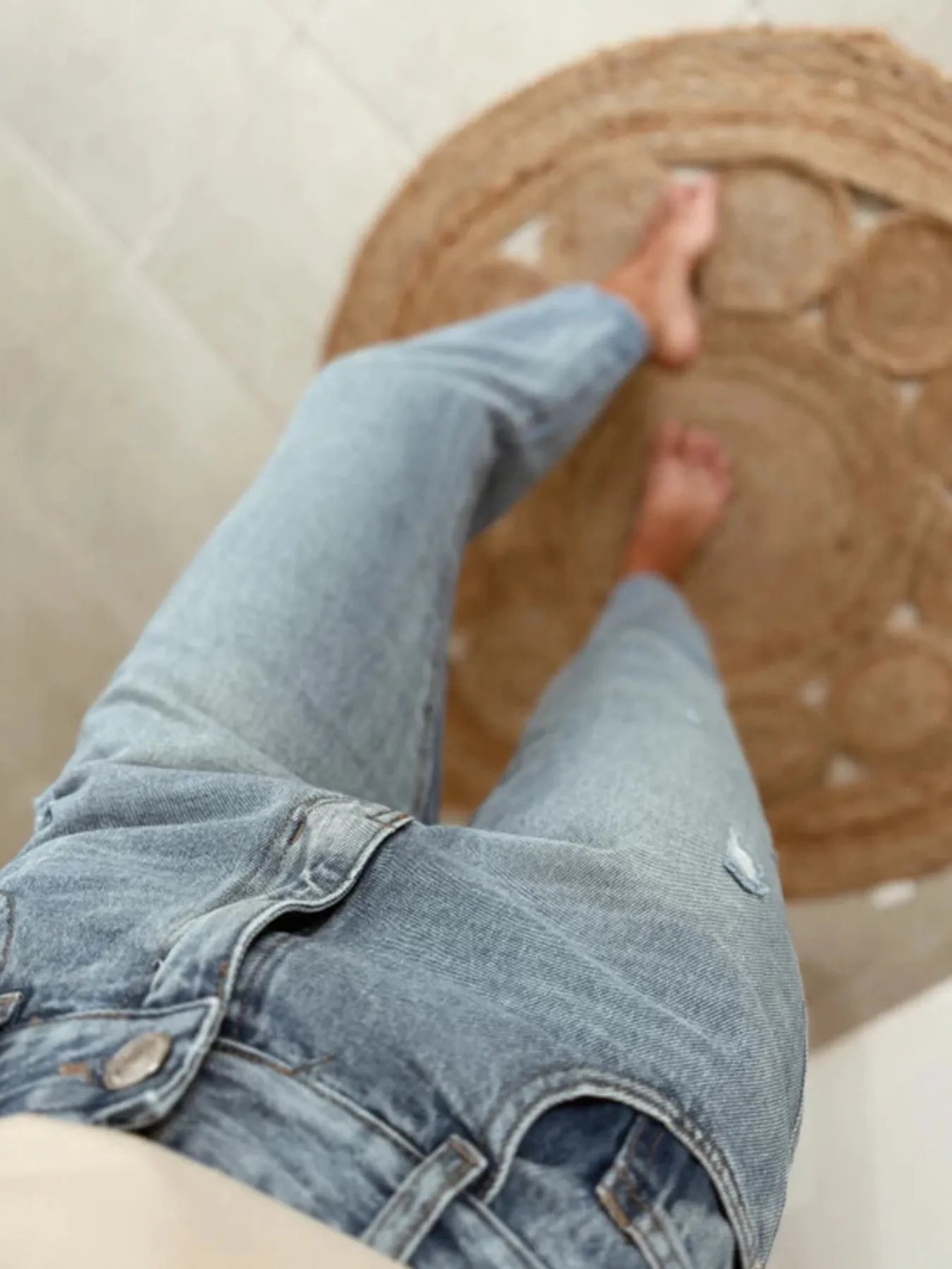 Distressed Ankle-length Straight Jeans