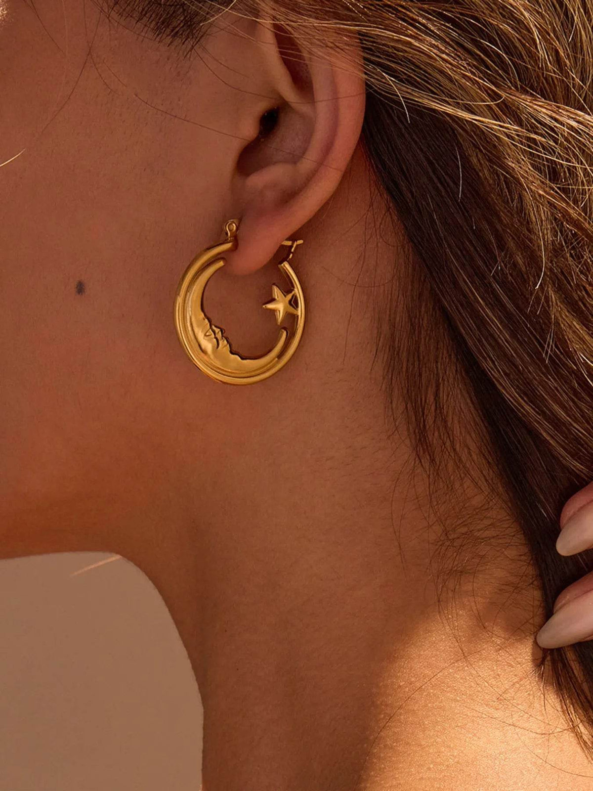 Gold / One Size