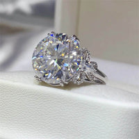 10 Carat Moissanite Ring in 925 Sterling Silver with Certificate and Warranty - Store 42