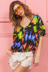 Trendy Tie Dye Print V-Neck Top in Soft Cotton - Chic Jersey Stitched Design - Store 42
