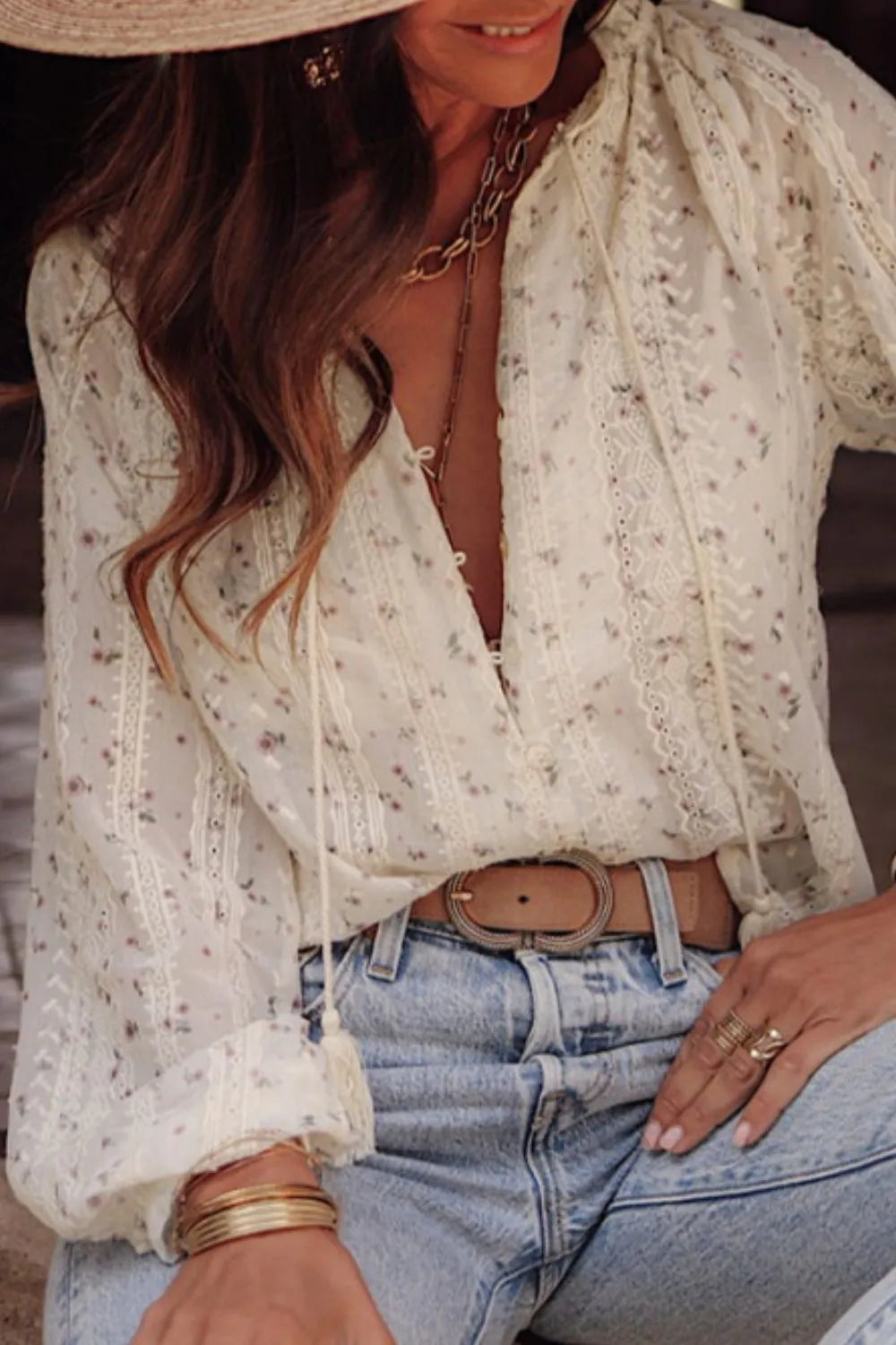 White / M