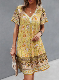 Floral Print V-Neck Summer Dress Pastel Yellow