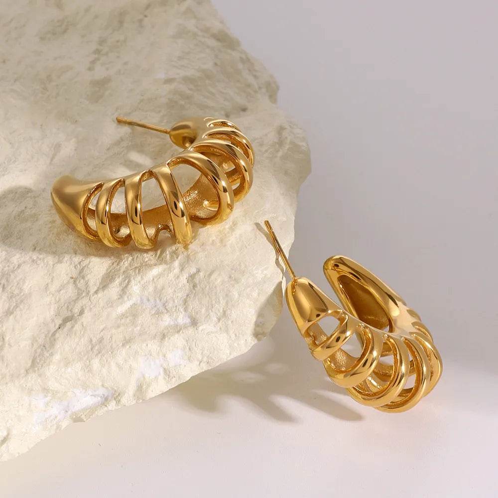 Elegant 18K Gold-Plated Stainless Steel Cutout C-Hoop Earrings - Stylish & Lightweight