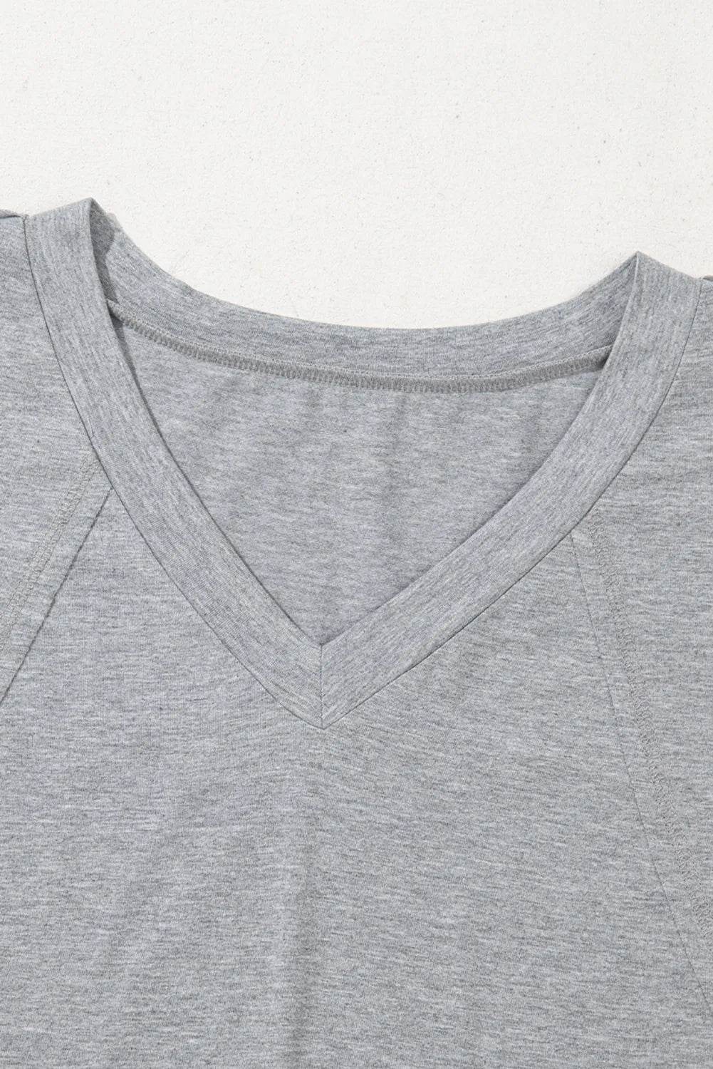 Trendy High Raglan V Neck Oversized T Shirt - Half Sleeve, Stretchy Fabric, Casual Chic - Store 42