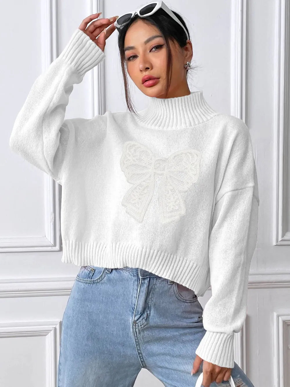 White / S