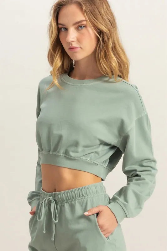 Trendy HYFVE Crew Neck Long Sleeve Crop Sweatshirt in 100% Cotton for Effortless Style