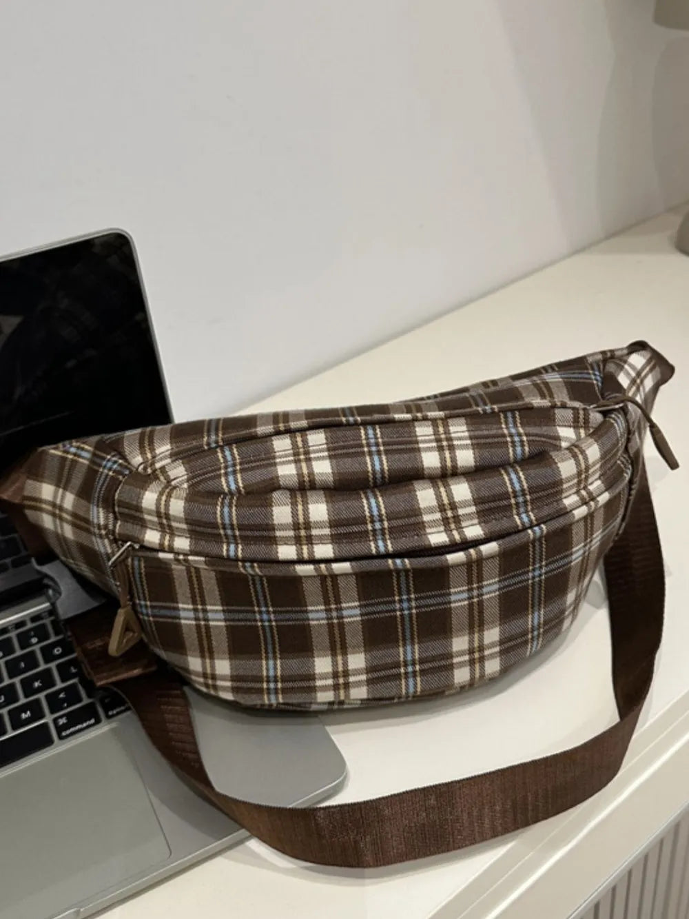 Brown / One Size