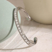 Elegant 18K Gold-Plated Stainless Steel Bracelet with Zircon Inlay - Timeless Fashion Accessory - Store 42