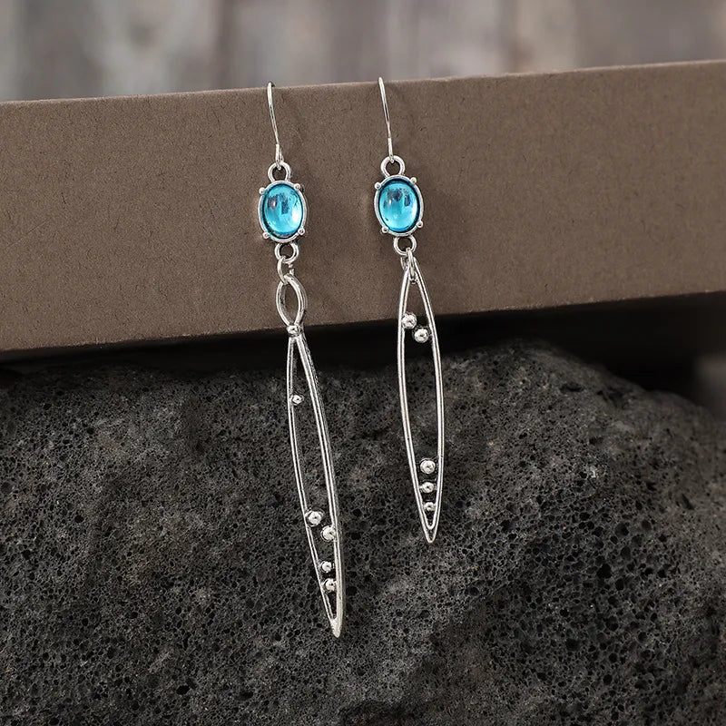 Chic Alloy Rhinestone Asymmetric Earrings - Stylish Statement Jewelry for Any Occasion