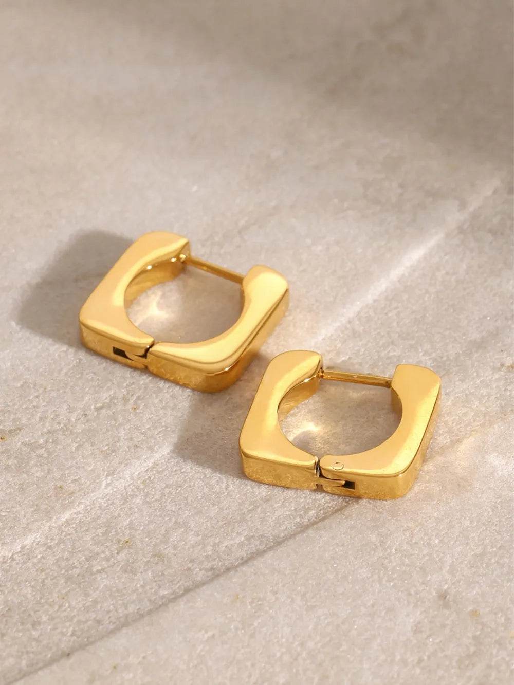 18K Gold-Plated Stainless Steel Square Earrings - Elegant & Durable Jewelry for All Occasions