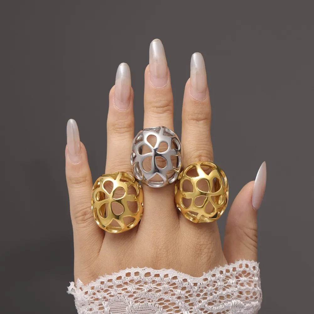 Elegant 18K Gold-Plated Stainless Steel Cutout Ring - Adjustable Sizes 6-8
