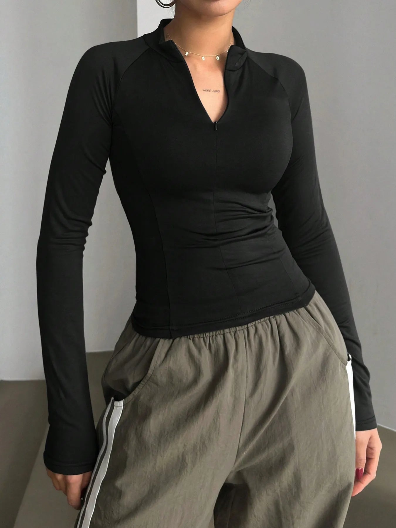 Long Sleeve Fitted Zip Front T-Shirt with Ruched Detail - 100% Polyester, Moderate Stretch
