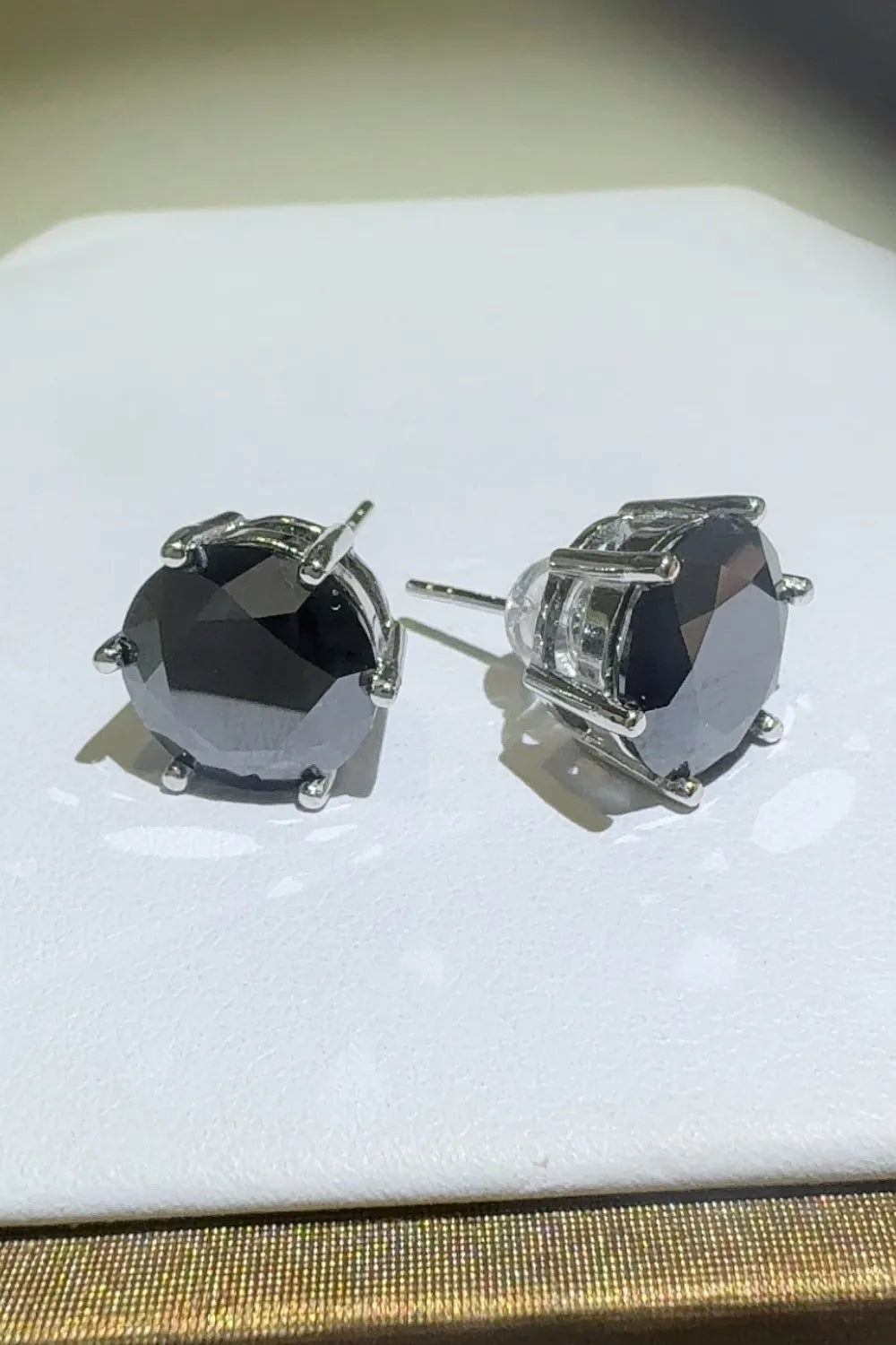 Black / One Size