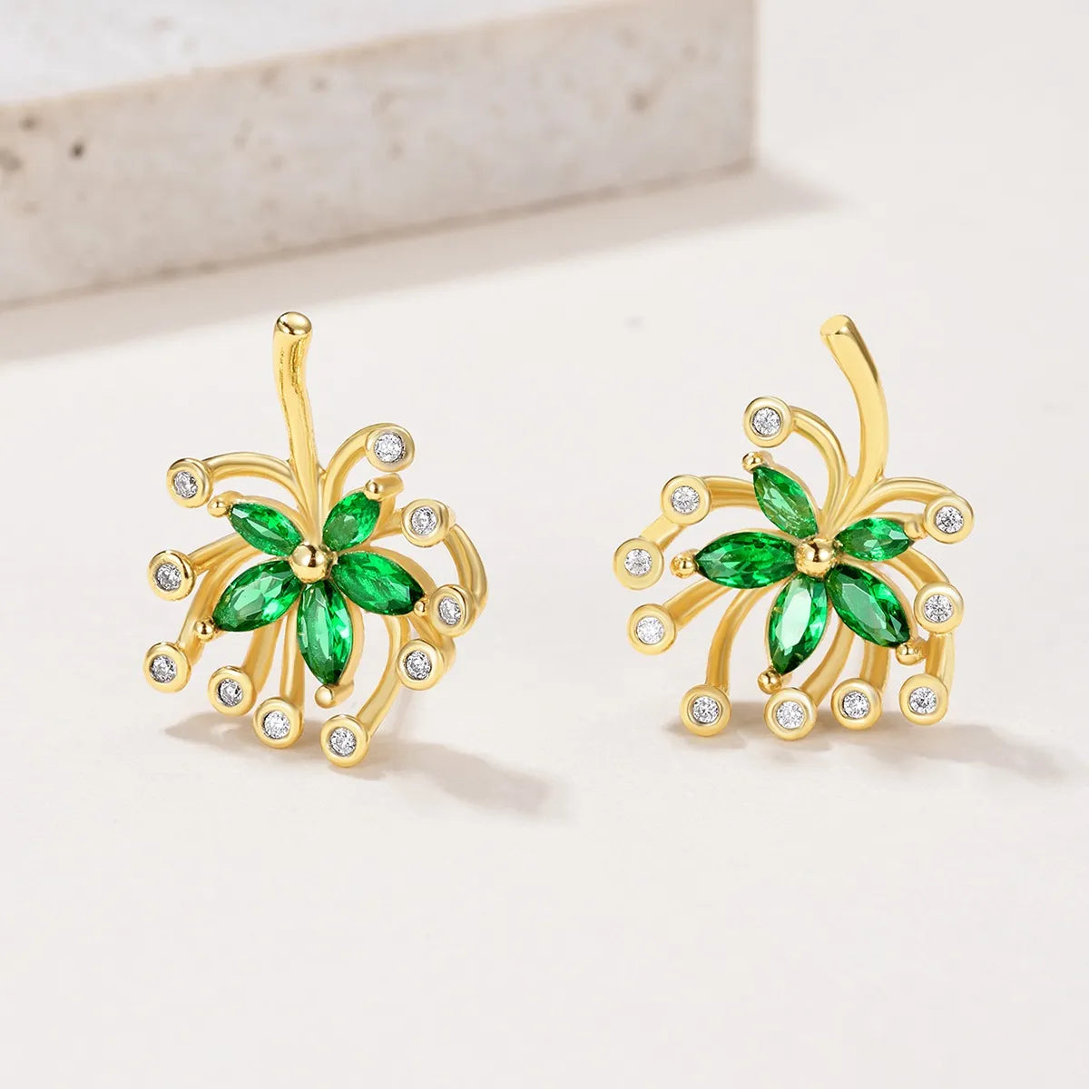 925 Sterling Silver Moissanite Stud Earrings with 18K Gold-Plated Accents - Elegant and Timeless