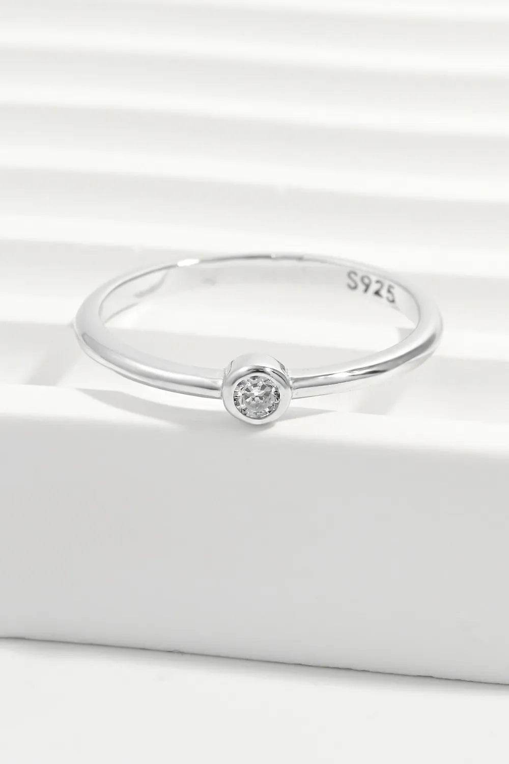 Elegant 925 Sterling Silver Inland Zircon Ring | Dazzling Zircon Stone, Timeless Design