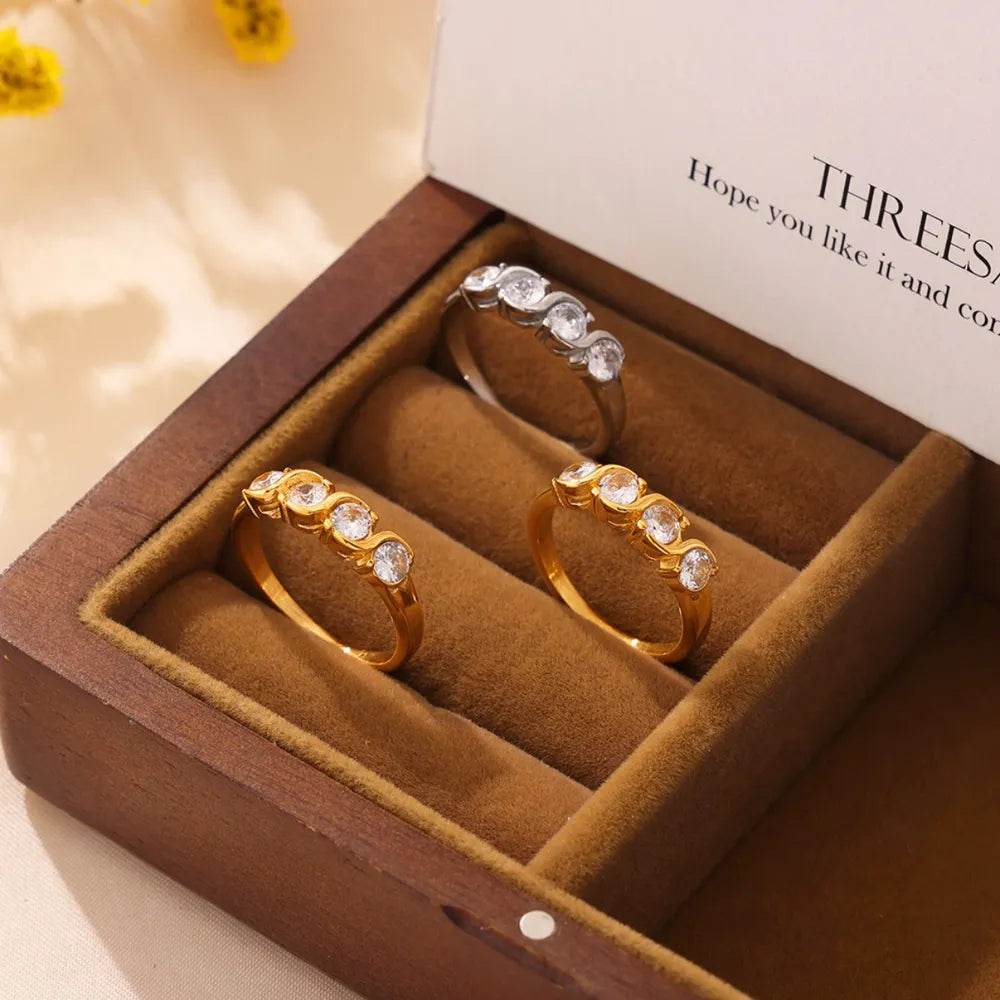 18K Gold-Plated Stainless Steel Zircon Ring - Elegant Inlaid Design for Stylish Wear - Store 42