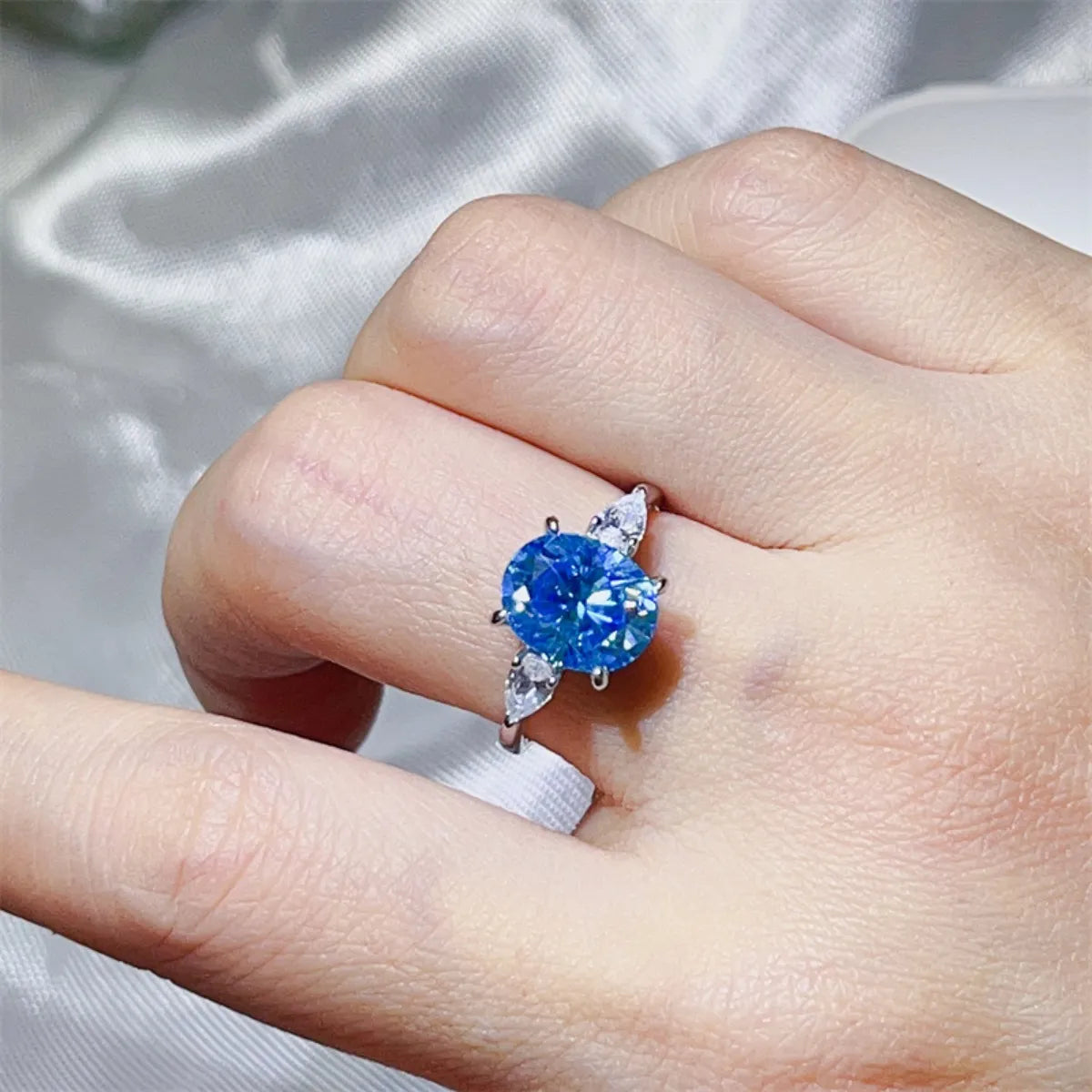 3 Carat Moissanite Ring in 925 Sterling Silver with Platinum-Plated Finish