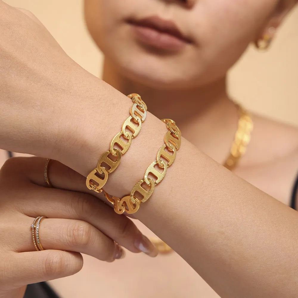 Gold / One Size