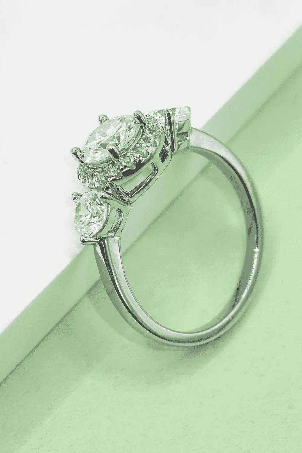 1 Carat Moissanite Ring in 925 Sterling Silver with Platinum-Plated Finish & Gift Box