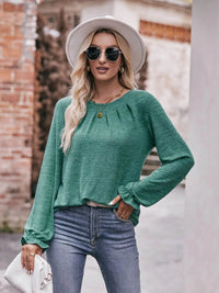 Slightly Stretchy Ruched Round Neck Long Sleeve T-Shirt - Casual Everyday Essential - Store 42