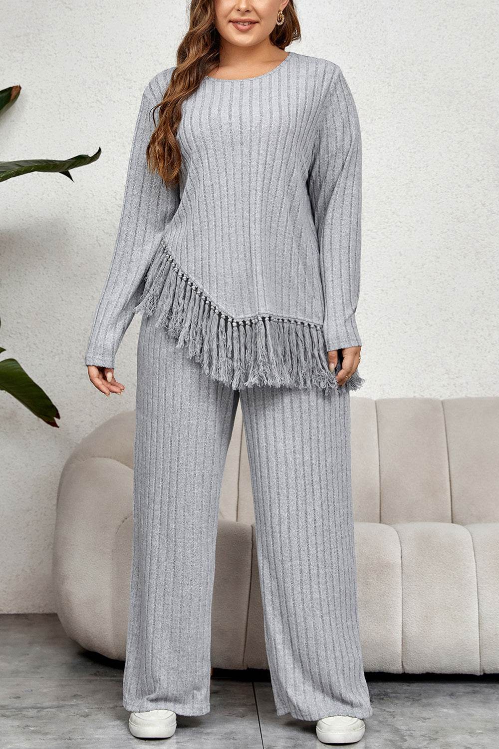 Honey Plus Size 2-Piece Tassel Hem Top & Pants Set - Slightly Stretchy & Stylish