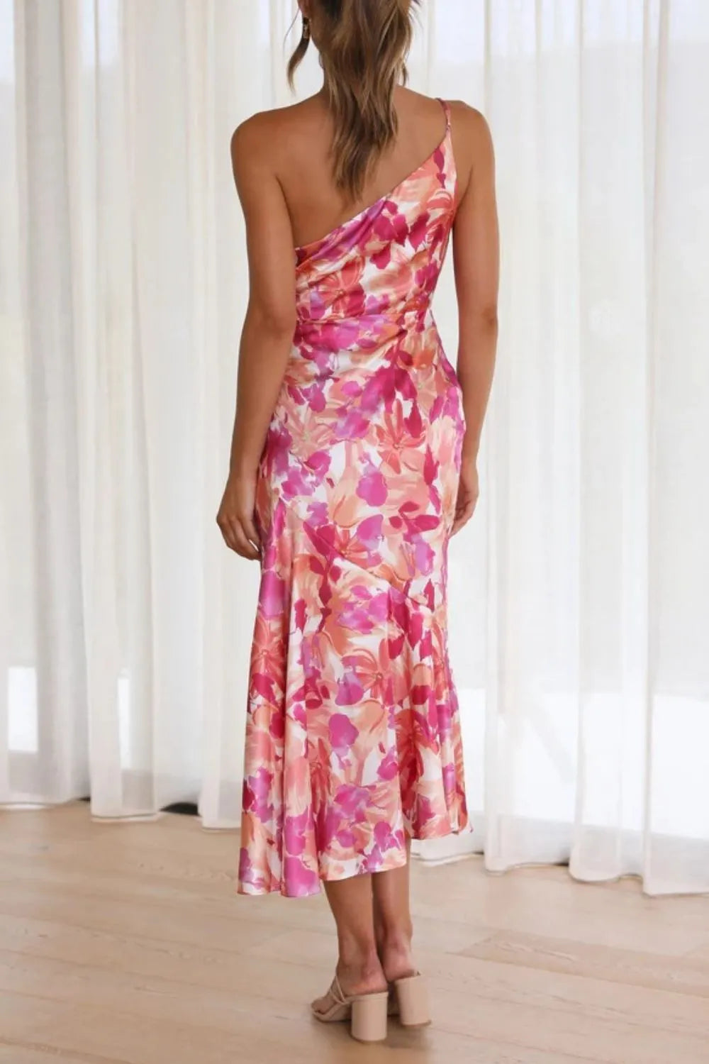 Chic Ruched Printed Midi Dress with Single Shoulder Design - 100% Polyester, Opaque Style
