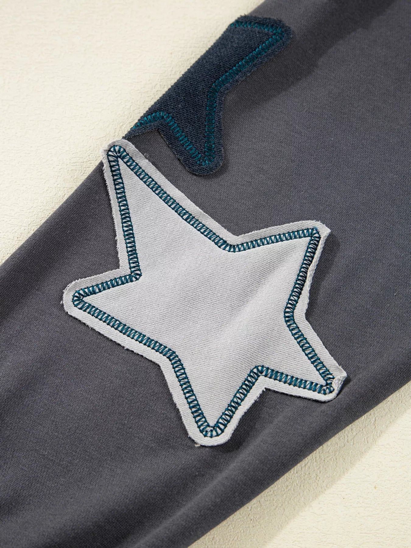 Star Patchwork Contrast Stitching Mineral Wash Kangaroo Pocket Hoodie