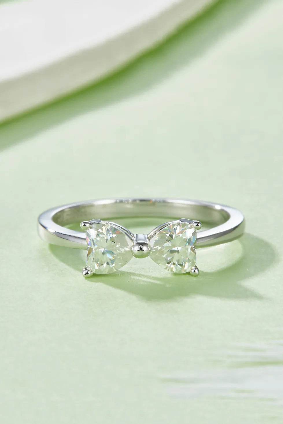 1 Carat Moissanite Bow Ring in 925 Sterling Silver - Elegant & Dazzling Jewelry