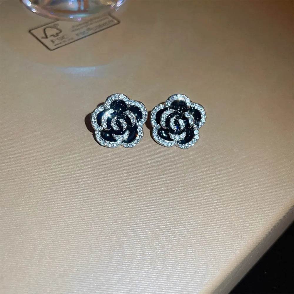 Elegant Copper Rhinestone Flower Earrings - Unique Floral Design for Chic Style