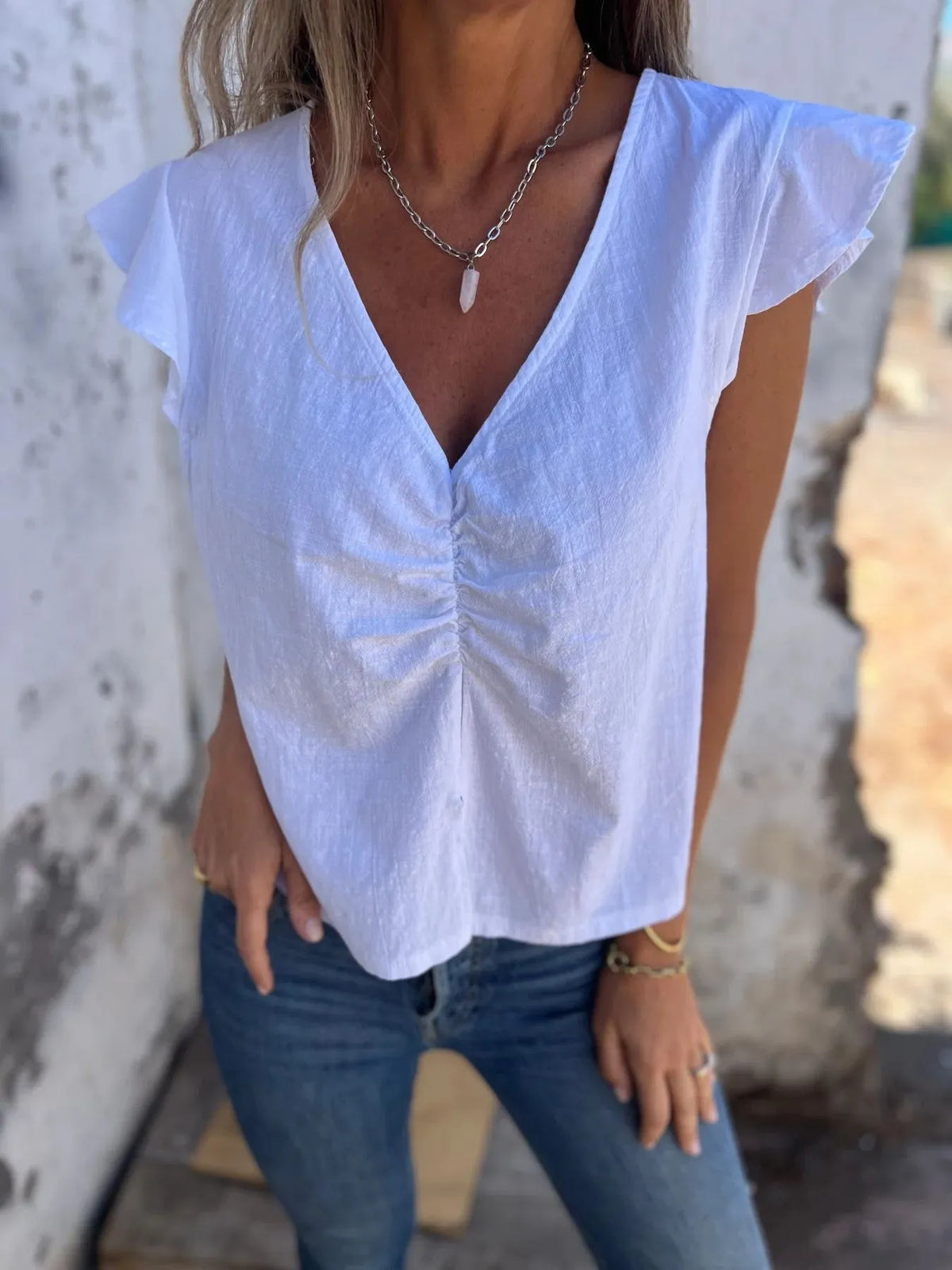 White / S