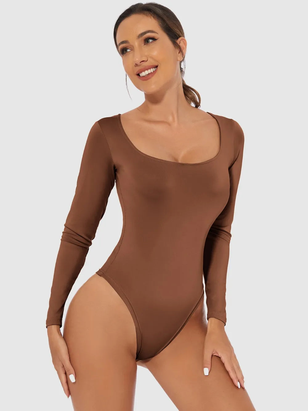 Brown / S