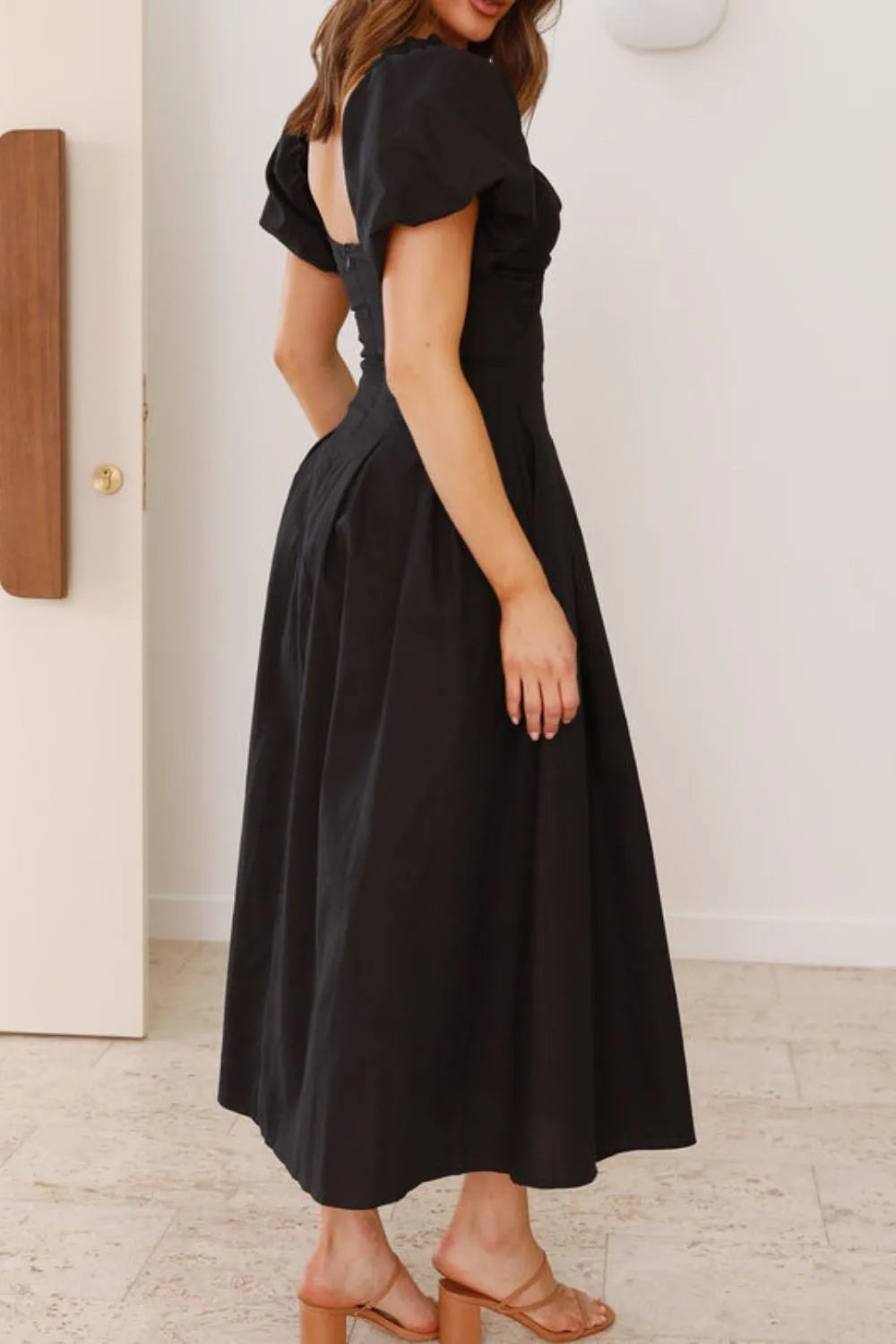 Sweetheart Neck Puff Sleeve Dress