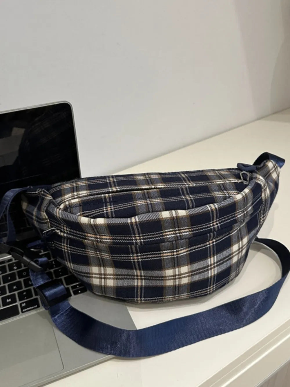 Dark Navy / One Size