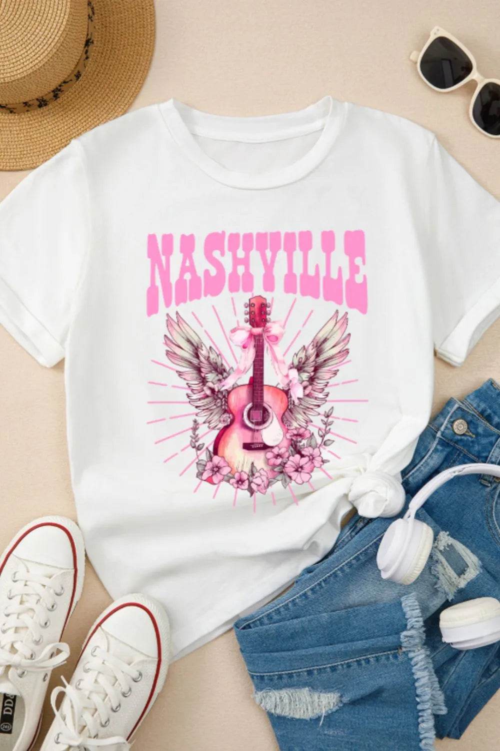 Slightly Stretchy Graphic Round Neck T-Shirt - 62% Polyester, 32% Cotton, 6% Elastane - Store 42