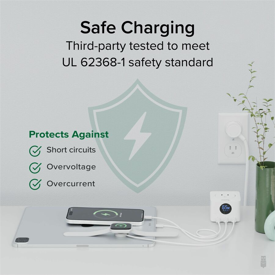 Plugable 67W Triple USB-C Charging Station with 3 Ports & LED Display for Efficient Power Management
