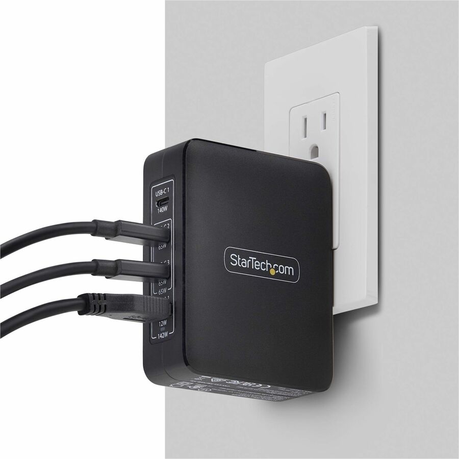 StarTech 140W USB-C GaN Charger PD 3.1 – 3x USB-C, 1x USB-A, Compact & Safe Travel Adapter